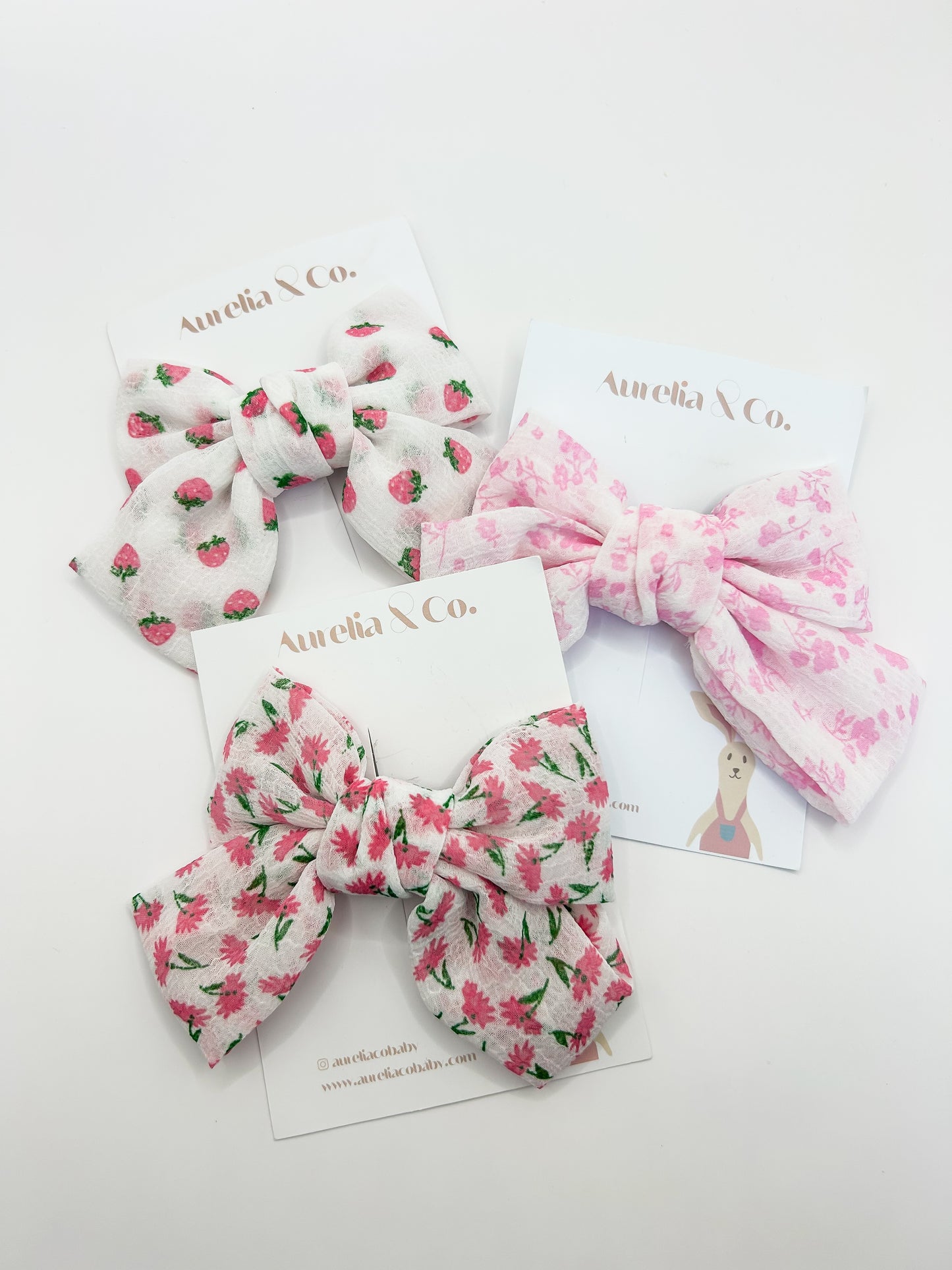 Pink Medium Bows