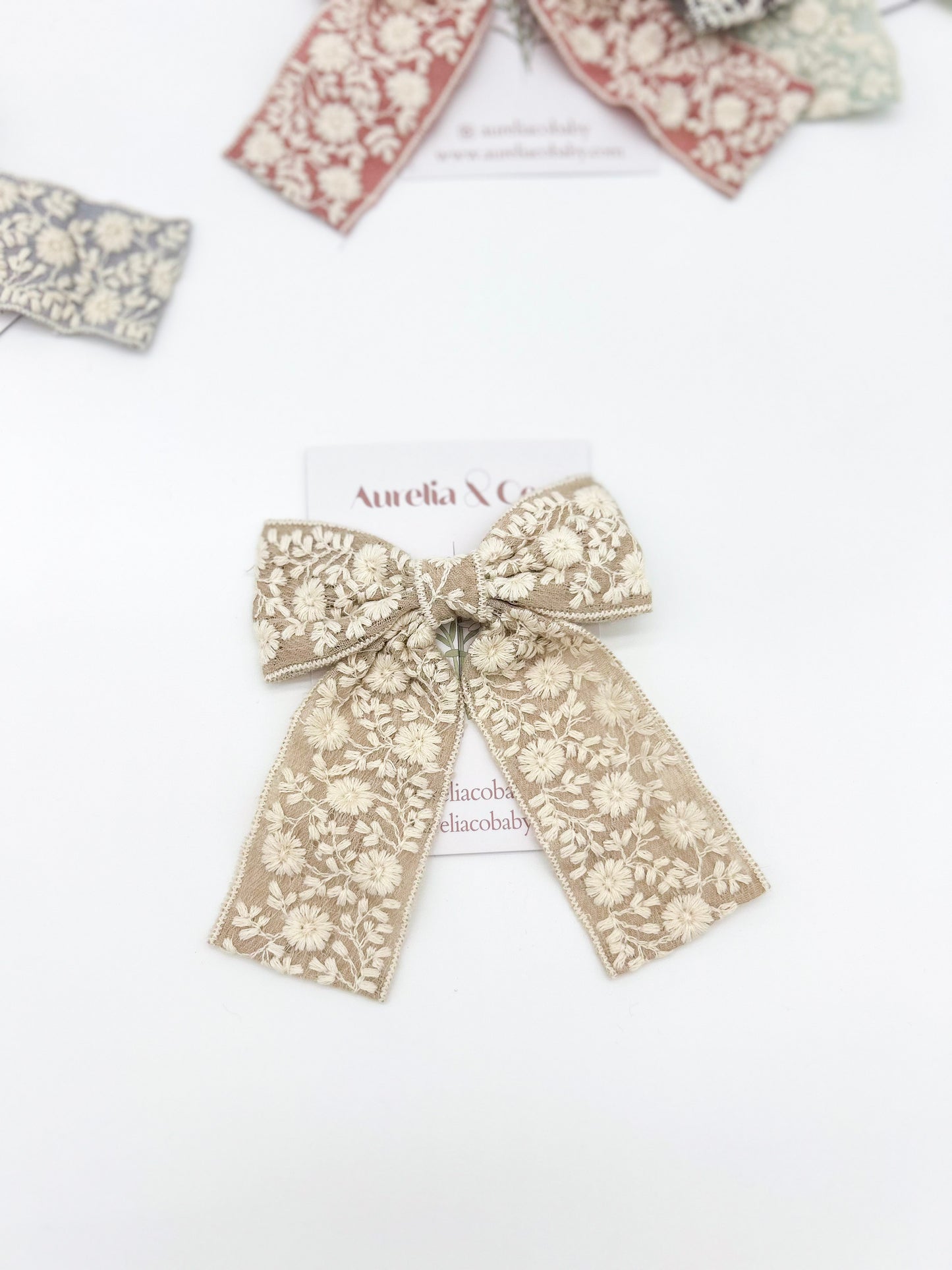 Vintage Floral Embroidered Lace Bow