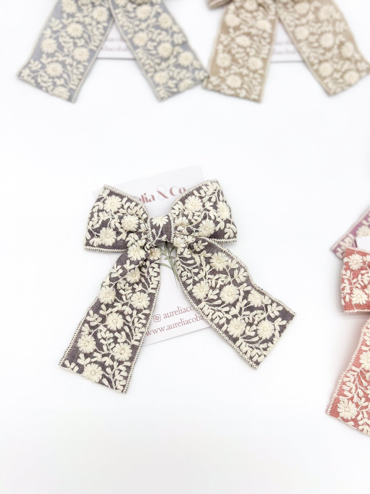 Vintage Floral Embroidered Lace Bow