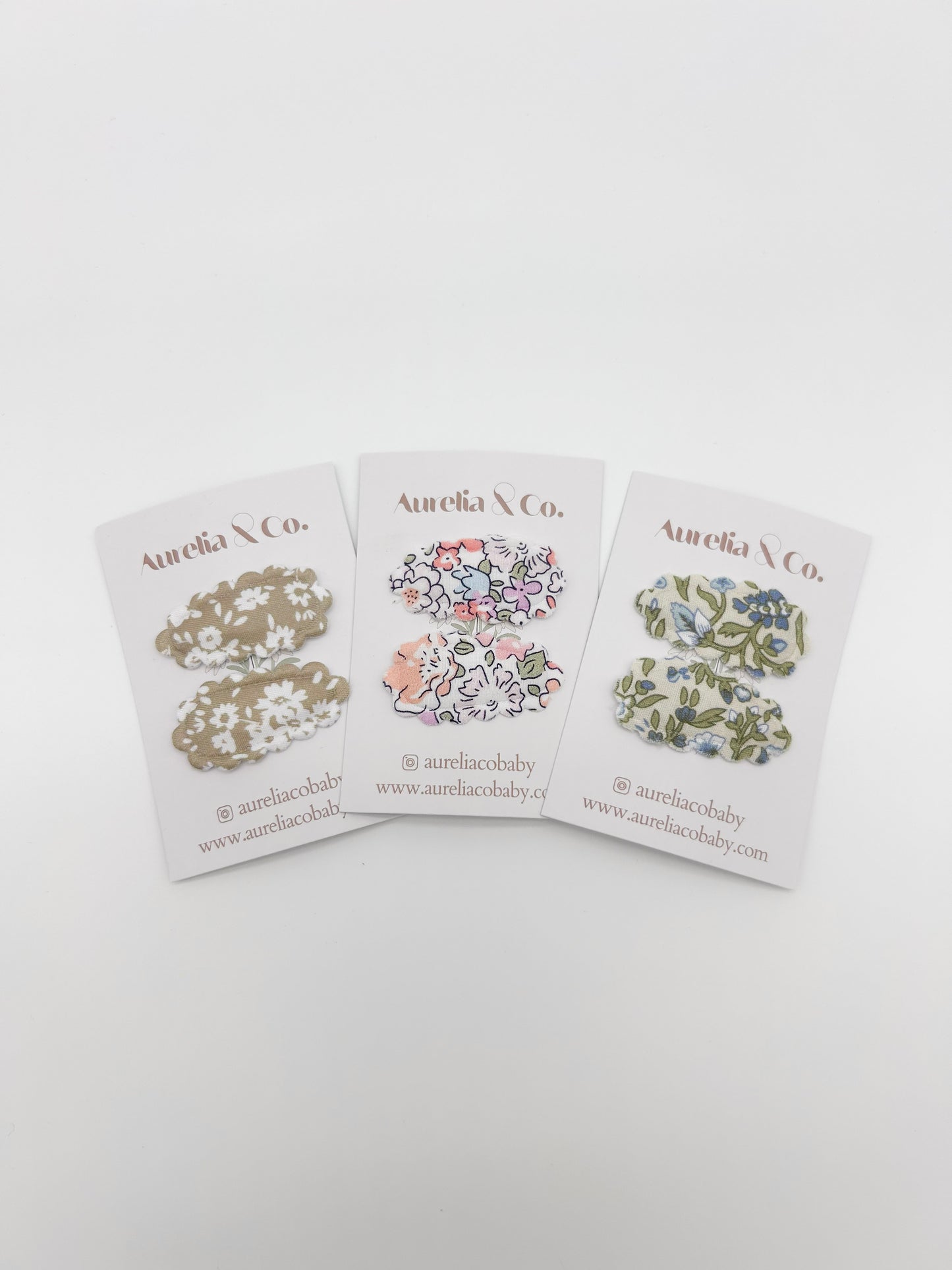 Mini Scalloped Floral Barrettes