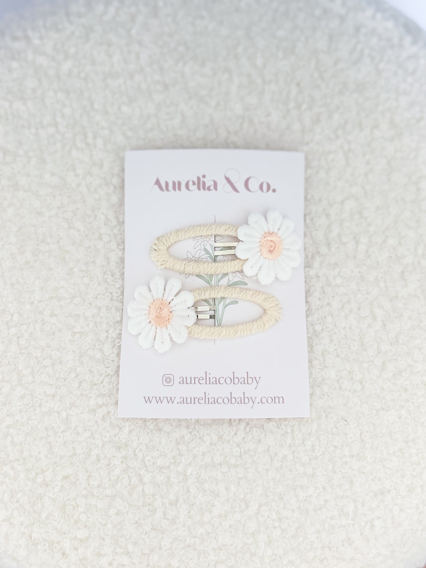 Daisy Peekaboo Barrette